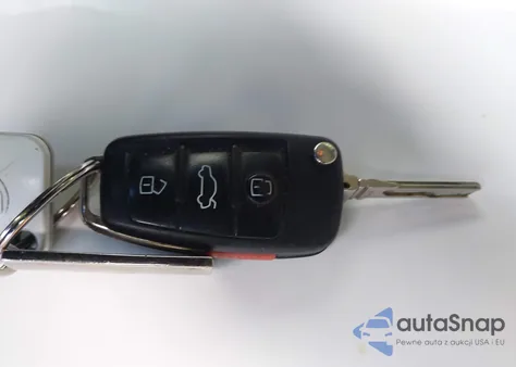 2012 Audi Q7 3.0 Tdi Premium from USA, damaged, VIN WA1LMAFE3CD008367